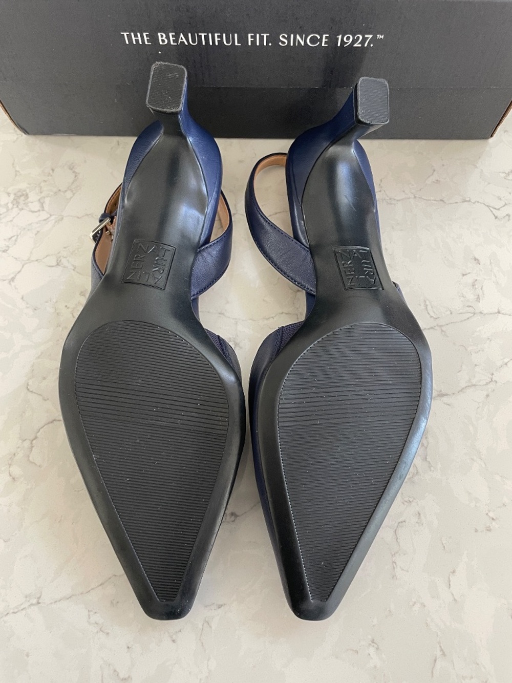 Naturalizer Womens 7 Dalary Pumps Midnight Navy NEW IN BOX ($169+) Sold Out Colo - Picture 11 of 11